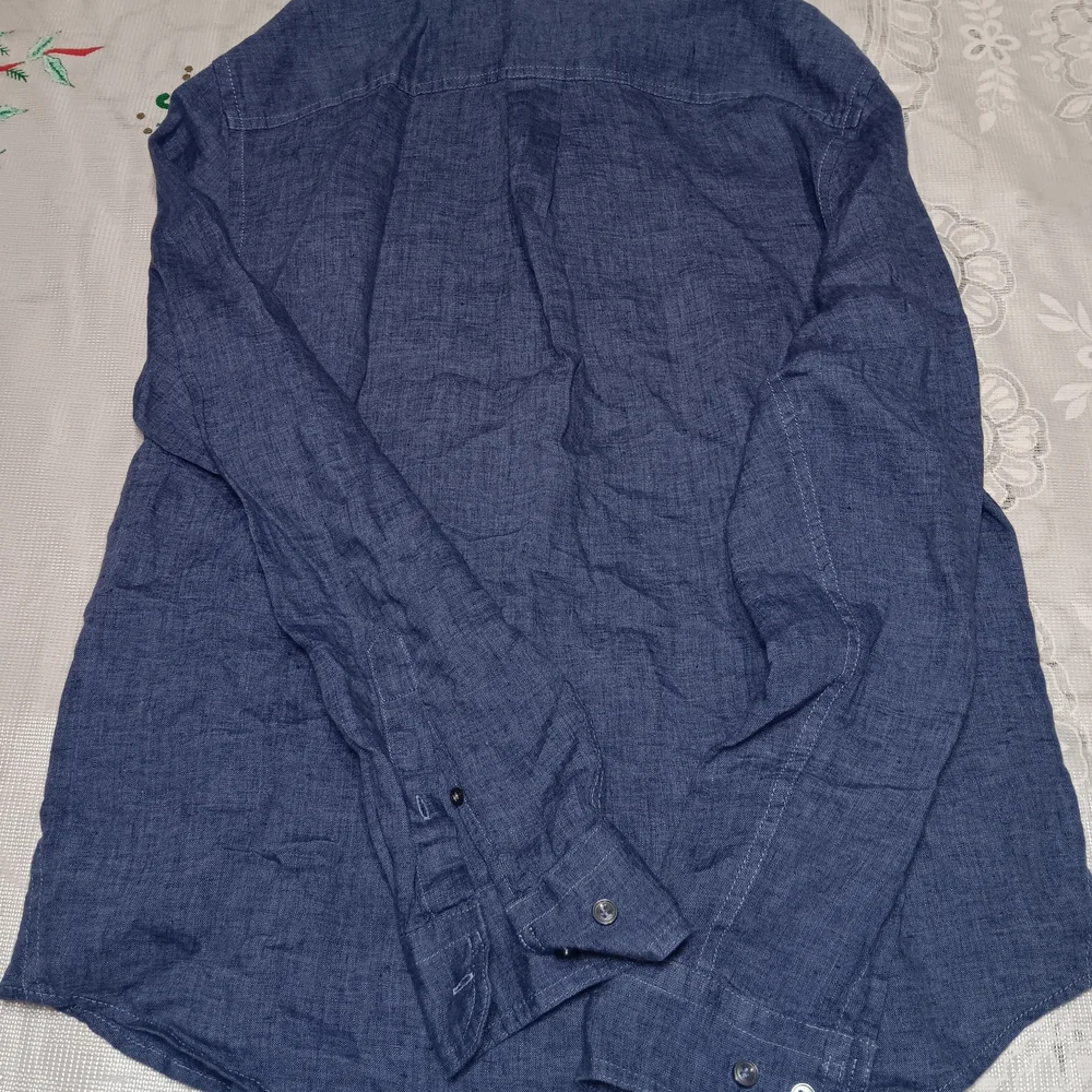 Banana Republic Indigo Casual Button Down Shirt